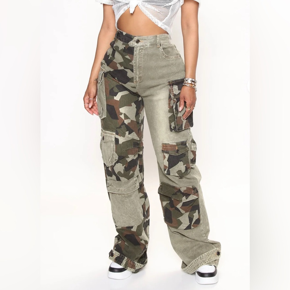 Wide Leg Cargo  Pants